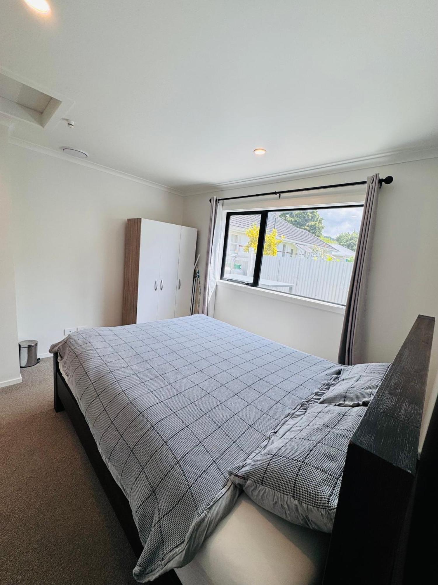 Modern 1 Bedroom Guest House Upper Hutt Extérieur photo